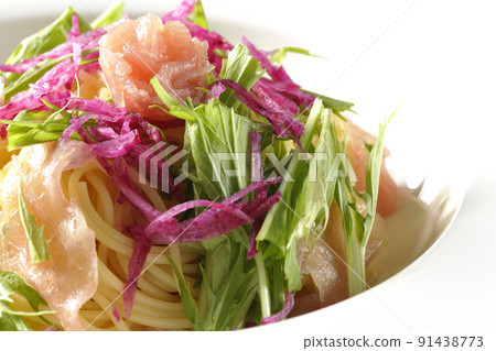 Photographed cold pasta using red radish, mizuna, prosciutto, and capellini on a white background Photographed cold pasta using red radish, mizuna, prosciutto, and capellini on a white background 91438773