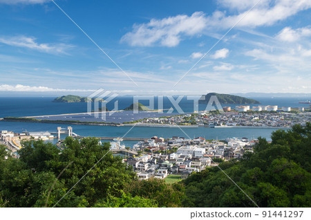 View of the Arita River estuary, Okinoshima and Jinoshima from the Arida Mikan Kaido [Arida City, Wakayama Prefecture] 91441297