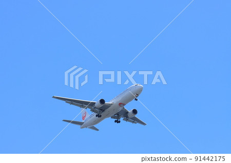 客機起飛；客機上升 91442175