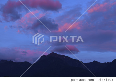 黎明時分北斗市白州町開駒山 91451493