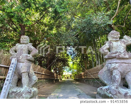 Senjoji Temple Shimazu Family Bodaiji Temple（日本第一座禪寺）仁王石像 91453856