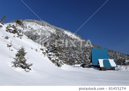 雪山小屋(長野縣茅野市北代岳自然公園島晴山莊) 雪山小屋(長野縣茅野市北代岳自然公園島晴山莊) 91455274