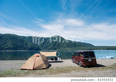 Summer leisure / lakeside auto campsite Summer leisure / lakeside auto campsite 91455972