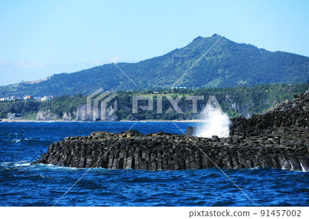 Daepodong columnar joint, columnar joint, coast, Seogwipo, tourist attraction, lava, sea, wave, summer resort, 91457002