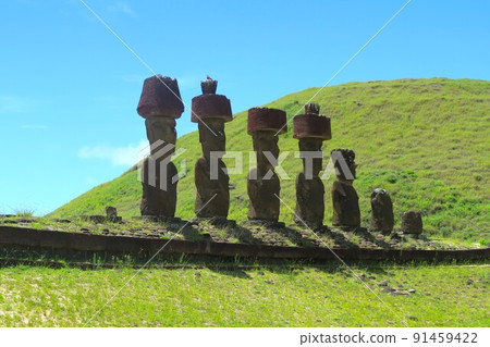 Ahu Now 現在在復活節島的 Anakena 海灘 91459422