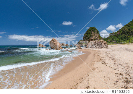 [新潟縣村上市：笹川流/笹川流] 笹川流笹川流是世界上奇怪的勝利。這裡擠滿了營地、游泳者和垂釣者。 91463295