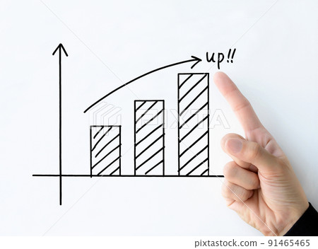 上升趨勢圖和商人的手 91465465