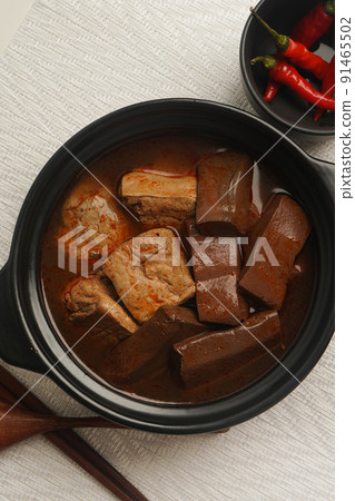 麻辣鴨血 91465502