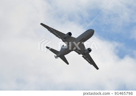 KC-767 Aerial Refueling Aircraft Mobile Flight KC-767 Aerial Refueling Aircraft Mobile Flight 91465798