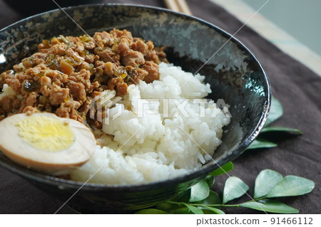 葫蘆肉飯、肉乾飯 91466112