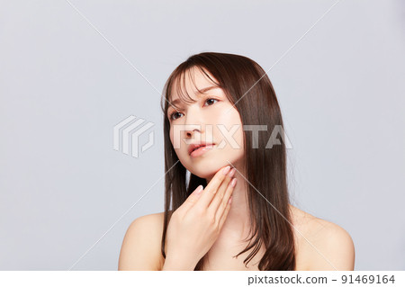 美麗年輕的日本女人 91469164