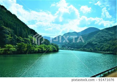 多摩川河風景 91471076