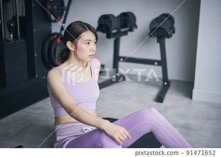 體育健身房肖像 91471652