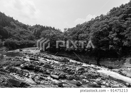 Todoroki Funakata Monochrome [宮崎縣東臼杵郡美里町] 91475213