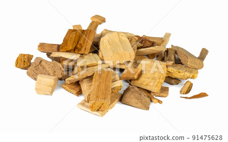 Wood chips for smoking meat and fish isolated on white background. Pile of oakand fruit tree chips 91475628