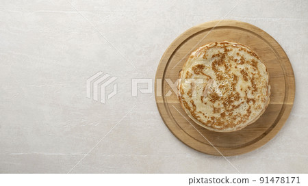 Big pancakes on the table 91478171