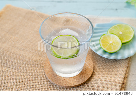 碳酸水加石灰 91478943