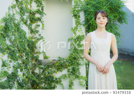 美女形象 美女形象 91479338