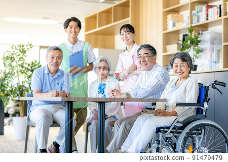 明亮的護理形象 明亮的護理形象 91479479
