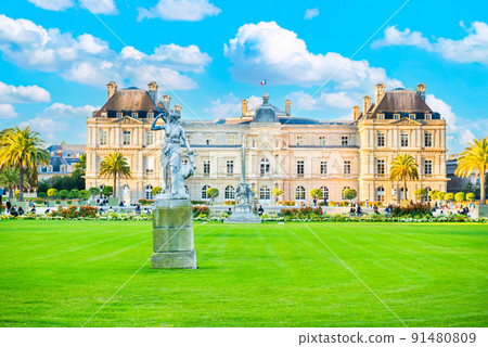 Luxembourg garden with Luxembourg Palace in Paris Luxembourg garden with Luxembourg Palace in Paris 91480809