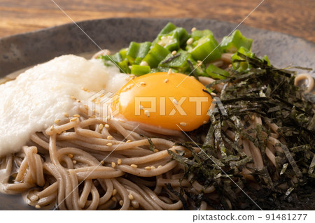 Tororo 和秋葵 bukkake 冰鎮蕎麥麵 91481277