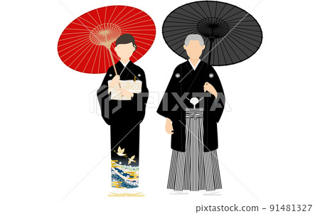 Senior couple in kimono with an umbrella, crested hakama and black tomesode Senior couple in kimono with an umbrella, crested hakama and black tomesode 91481327