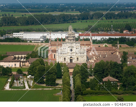 Nice landscape of Certosa di Pavia at sunny day 91484159