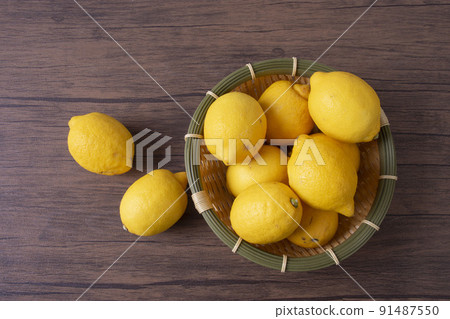 Lemon  91487550