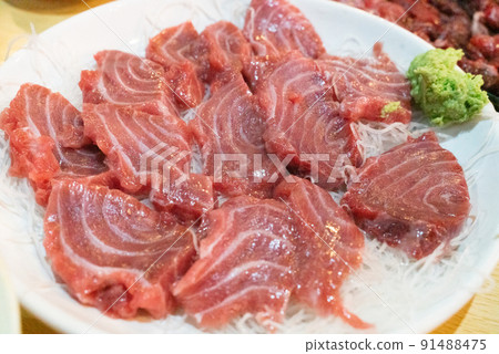 金槍魚金槍魚大腦天堂罕見部分生魚片 金槍魚金槍魚大腦天堂罕見部分生魚片 91488475