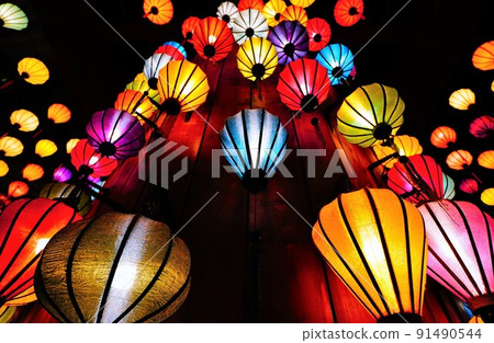 Asian lantern festival / festival at night 91490544