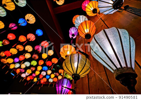 Asian lantern festival / festival at night Asian lantern festival / festival at night 91490581