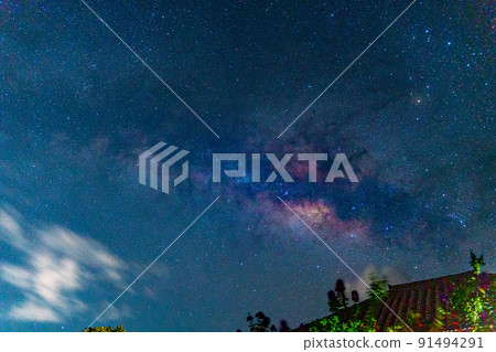 The starry sky of Taketomi island - Stock Photo [91494291] - PIXTA