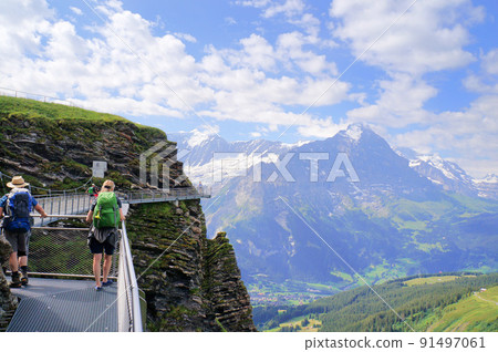First Cliff Walk and Eiger [格林德瓦，瑞士] 91497061