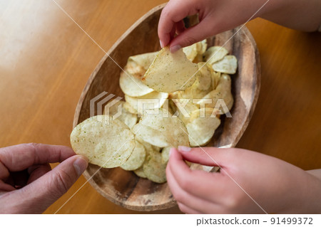 Crisps Crisps 91499372