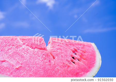 藍天西瓜 暑假享受西瓜劈 91502030