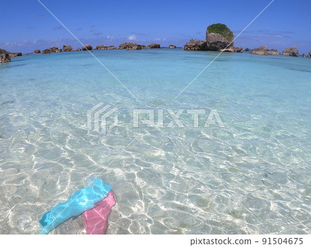 A beach on a remote island A beach on a remote island 91504675