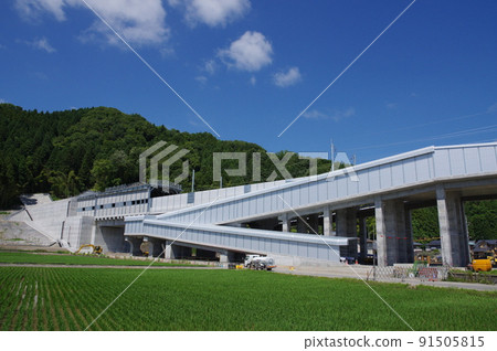 Hokuriku Shinkansen extension work, south side of the second Fukui tunnel, Yoshitani-cho, Sabae-shi, June 2022 91505815