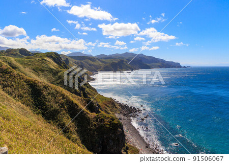 Cape Kamui in autumn in Hokkaido 91506067