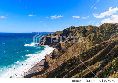 Cape Kamui in autumn in Hokkaido 91506070