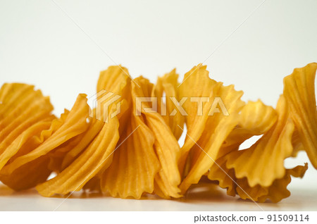 蕃薯片,地瓜片,薯片,サツマイモチップス、サツマイモ、クリスプ、Sweet Potato Chips 蕃薯片,地瓜片,薯片,サツマイモチップス、サツマイモ、クリスプ、Sweet Potato Chips 91509114