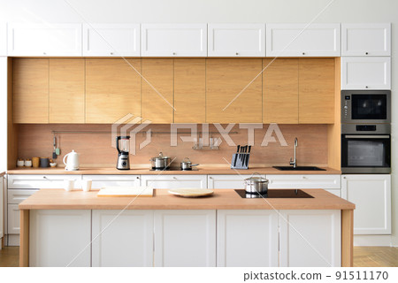 Home kitchen, modern bright interior. Front view 91511170