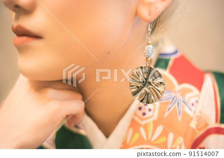 Kimono woman portrait Kimono woman portrait 91514007
