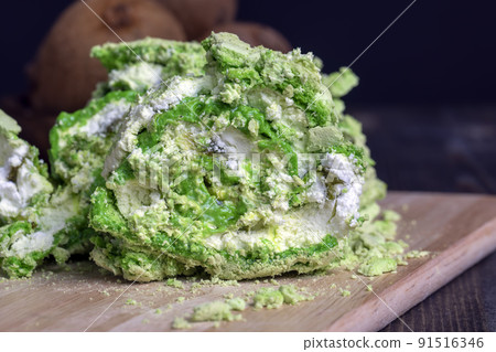 green cake with kiwi and gooseberry flavor green cake with kiwi and gooseberry flavor 91516346