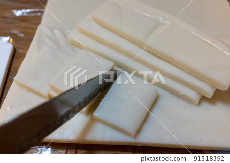 Mochi making Mochi making 91518392