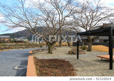 Seminario ruins 91520024