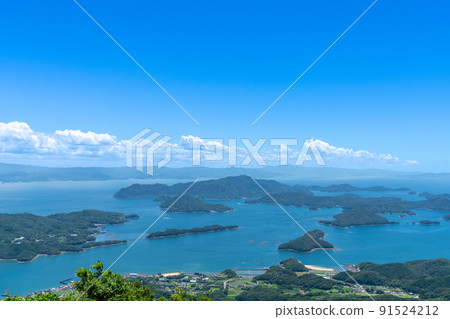 《熊本縣》倉竹庭園展望台、倉山山頂、倉竹神社、倉山展望台和山頂的景色 《熊本縣》倉竹庭園展望台、倉山山頂、倉竹神社、倉山展望台和山頂的景色 91524212