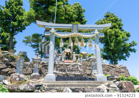 《Kumamoto Prefecture》 Kuratake Garden Observatory, Mt. Kura Summit, Kuratake Shrine, Mt. Kura Observatory and the scenery from the summit 91524225