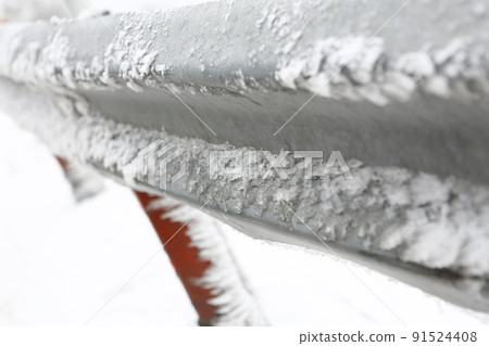 Snowy landscape 91524408