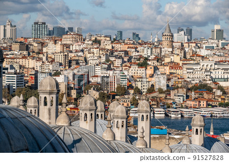 ISTANBUL, TURKEY - OCTOBER 12 ,2021 91527828