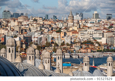 ISTANBUL, TURKEY - OCTOBER 12 ,2021 ISTANBUL, TURKEY - OCTOBER 12 ,2021 91527829
